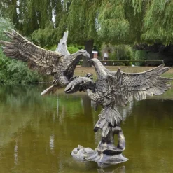 Eagles^Statues & Sculptures Battle of Eagles Bronze Metal Garden Statue