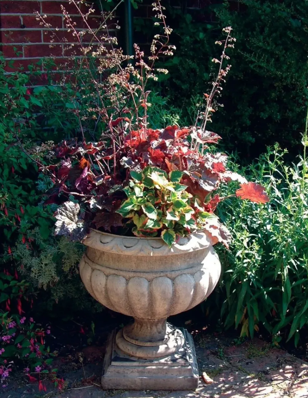 Large|Round^Statues & Sculptures Buckingham Urn Stone Garden Planter