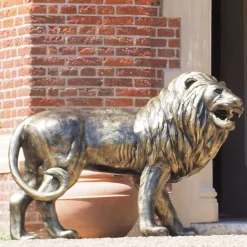 Wildlife|Lions^Statues & Sculptures Grand Lions Bronze Metal Garden Statues