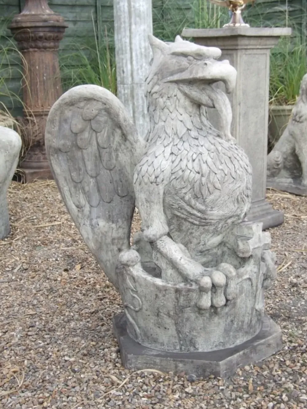 Griffins^Statues & Sculptures Heraldic Griffin Stone Garden Statue