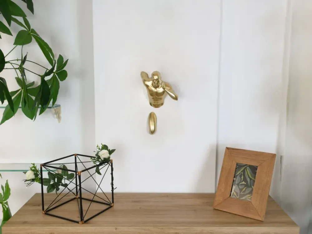 Figurative|Wall Art^Statues & Sculptures Infinity Man 28cm Gold Resin Wall Sculpture