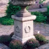 Plinths & Pedestals^Statues & Sculptures Laurel Column Stone Garden Pedestal