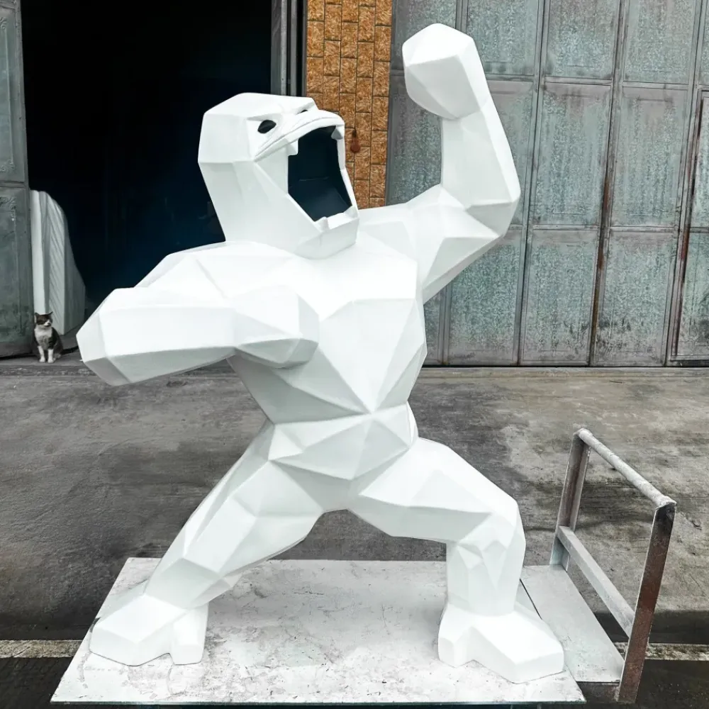 Floor Standing|Animals^Statues & Sculptures Polygon Gorilla 135cm White Resin Indoor Sculpture