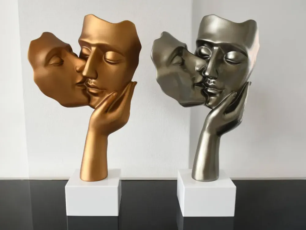 Figurative|Table Top^Statues & Sculptures Secret Kiss 50cm Bronze Resin Indoor Sculpture